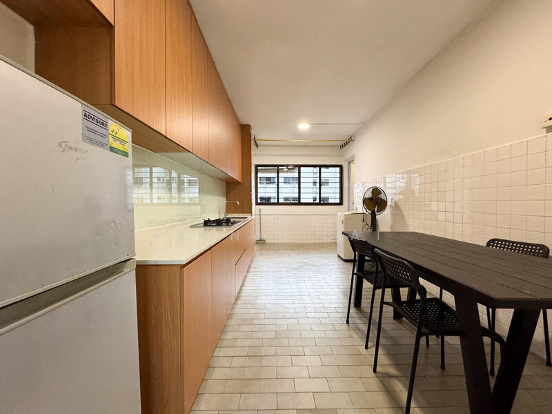 225A Jurong East Street 21, 225A Jurong East Street 21, 2 Bedrooms, 721 sqft, HDB Flat For Rent, by Kennis Cai, 21065822 - PropertyGuru.com.sg