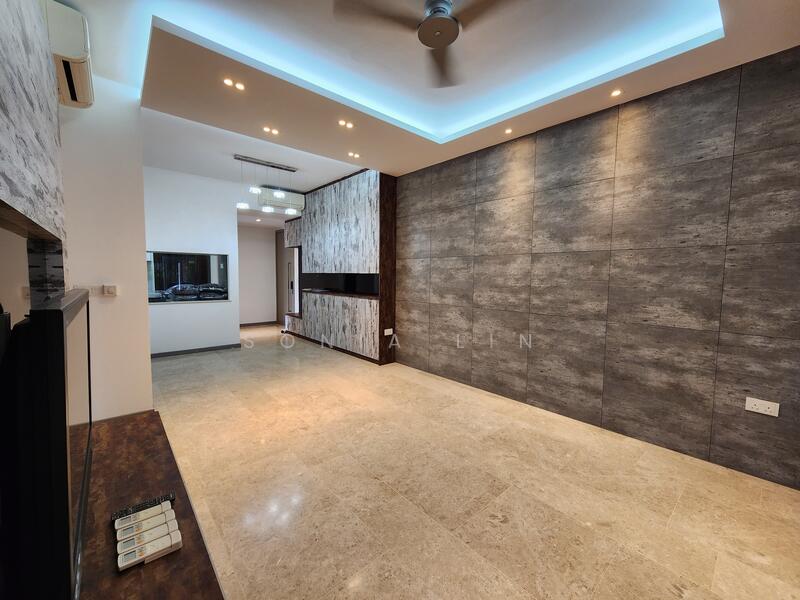 For Rent - Stratum