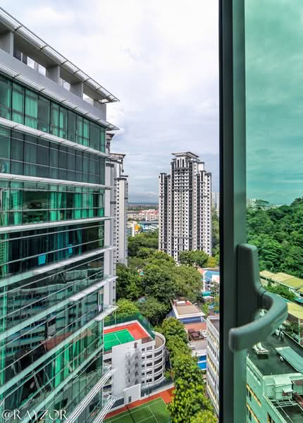 Hillview Regency, 28 Bukit Batok East Avenue 2, 3 Bedrooms, 1,194 sqft, Condominium For Rent, by Ray Ng, 21067711 - PropertyGuru.com.sg