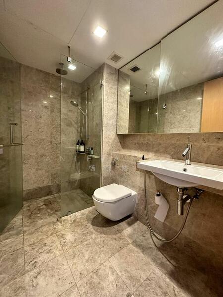 One Shenton, 1 Shenton Way, 2 Bedrooms, 1,109 sqft, Condominium For Rent, by Anthea Yeo 杨丽娇, 21070679 - PropertyGuru.com.sg