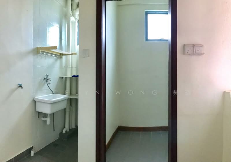Springdale Condo, 47 Hindhede Walk, 3 Bedrooms, 1,130 sqft, Condominium For Rent, by Joycelyn Wong 黄琪棋, 21071055 - PropertyGuru.com.sg