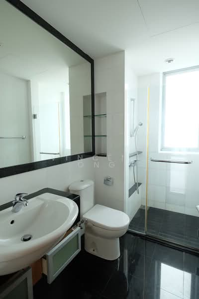 Caribbean at Keppel Bay, 12 Keppel Bay Drive, 3 Bedrooms, 1,281 sqft, Condominium For Rent, by Vincent Ong, 21076624 - Common Bathroom - PropertyGuru.com.sg