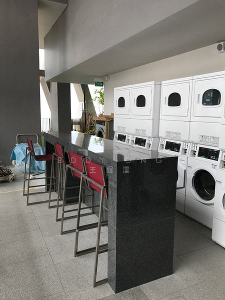 V on Shenton, 5 Shenton Way, 2 Bedrooms, 1,055 sqft, Condominium For Rent, by Eddy Ong 王握澐, 21083024 - PropertyGuru.com.sg