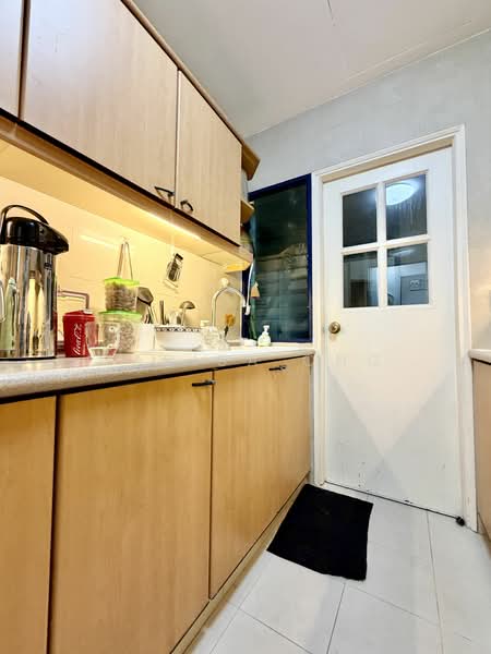 For Rent - Nineteen Shelford