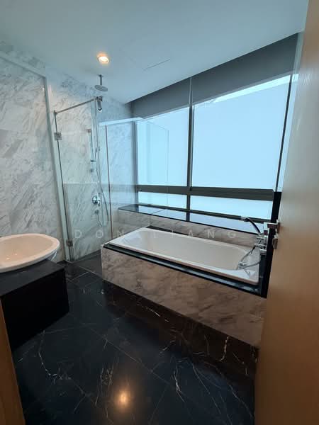 Lush on Holland Hill, 21 Holland Hill, 2 Bedrooms, 1,281 sqft, Condominium For Rent, by Don Liang, 21085158 - PropertyGuru.com.sg