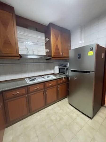 Dover Parkview, 30 Dover Rise, 2 Bedrooms, 936 sqft, Condominium For Rent, by Annie Lim, 21085560 - kitchen - PropertyGuru.com.sg