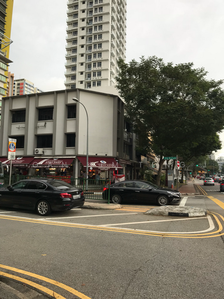 Eastpac Apartment For Sale at S$ 2,350,000 | PropertyGuru Singapore