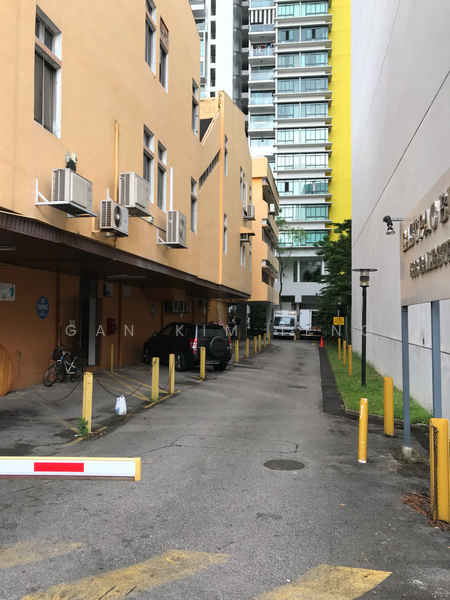 Eastpac Apartment For Sale at S$ 2,350,000 | PropertyGuru Singapore