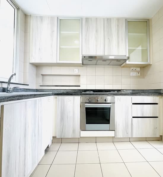 Goldenhill Park Condo, 60 Mei Hwan Drive, 3 Bedrooms, 1,335 sqft, Condominium For Rent, by Jess Chan, 21086793 - PropertyGuru.com.sg