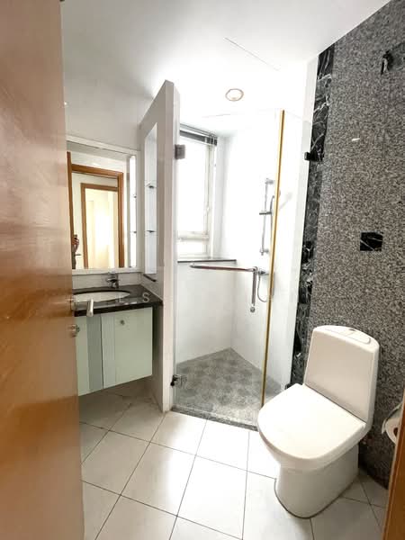 Goldenhill Park Condo, 60 Mei Hwan Drive, 3 Bedrooms, 1,335 sqft, Condominium For Rent, by Jess Chan, 21086793 - PropertyGuru.com.sg