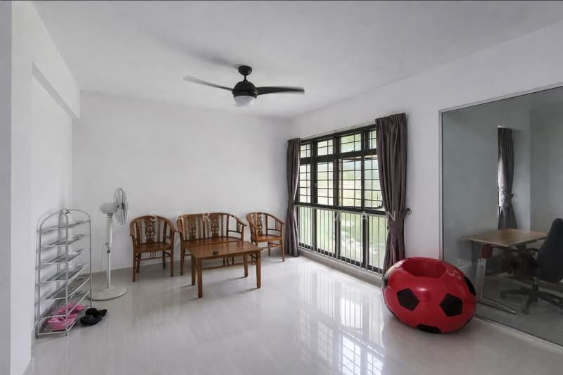 461 Clementi Avenue 3, 461 Clementi Avenue 3, 2 Bedrooms, 100 sqft, HDB Flat For Rent, by Sarah Aman, 21087251 - PropertyGuru.com.sg