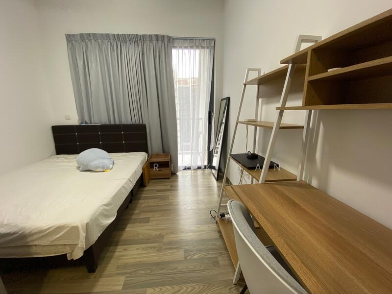 Lakeville, 1 Jurong Lake Link, Studio, 350 sqft, Condominium For Rent, by Derrick Tan, 21089557 - PropertyGuru.com.sg