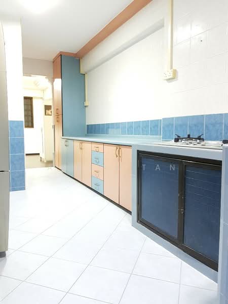 879 Yishun Street 81, 879 Yishun Street 81, 3 Bedrooms, 891 sqft, HDB Flat For Rent, by Adrian Tan, 21089878 - PropertyGuru.com.sg