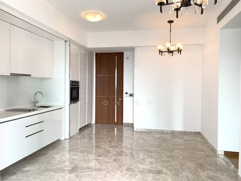 L'VIV, 23 Newton Road, 1 Bedroom, 657 sqft, Condominium For Sale, by Jason Ang, 21097096 - Spacious living and dining area - PropertyGuru.com.sg