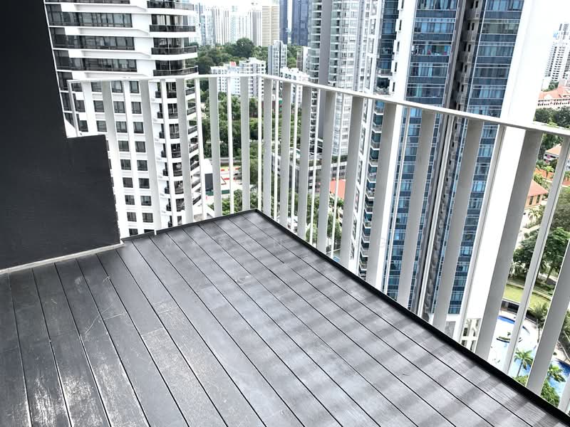 L'VIV, 23 Newton Road, 1 Bedroom, 657 sqft, Condominium For Sale, by Jason Ang, 21097096 - Balcony area - PropertyGuru.com.sg
