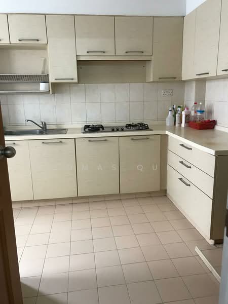 Guilin Court, 10 Geylang Lorong 26, Room Rental, 100 sqft, Apartment For Rent, by Thomas Quek, 21105772 - kitchen - PropertyGuru.com.sg