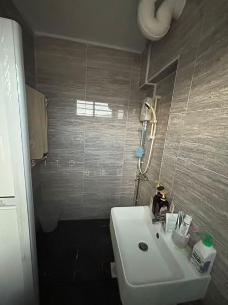 946 Tampines Avenue 4, 946 Tampines Avenue 4, 3 Bedrooms, 1,119 sqft, HDB Flat For Rent, by Sito Jian Xin 司徒健新, 21105973 - PropertyGuru.com.sg