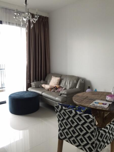 J Gateway, 2 Gateway Drive, 1 Bedroom, 495 sqft, Condominium For Rent, by Sebestian Cheng, 21107869 - PropertyGuru.com.sg