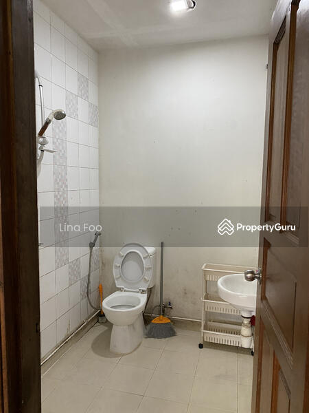 For Rent - Siglap shopping centre