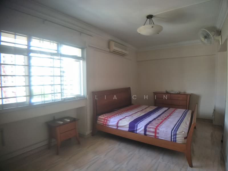 365 Woodlands Avenue 5, 365 Woodlands Avenue 5, 4 Bedrooms, 1,334 sqft, HDB Flat For Rent, by Cecilia Chin, 21110380 - Master Room - PropertyGuru.com.sg