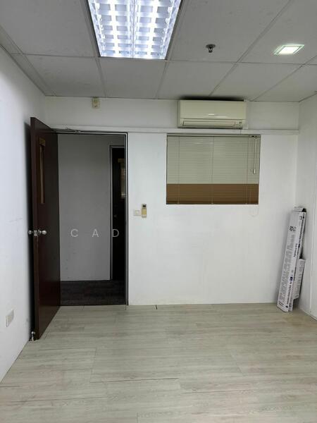 Tong Lee Building, 35 Kallang Pudding Road, Macpherson / Potong Pasir, 220 sqft, Light Industrial (B1) For Rent, by Caden Wan, 21116614 - CommercialGuru.com.sg