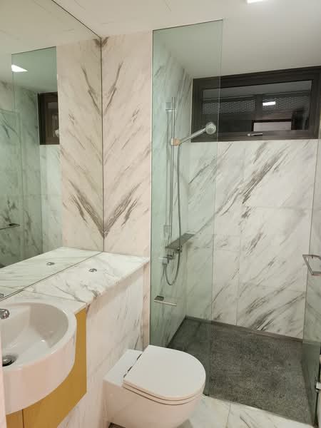 Newton Suites, 60 Newton Road, 3 Bedrooms, 1,238 sqft, Apartment For Rent, by Tedric Poh, 21118678 - PropertyGuru.com.sg