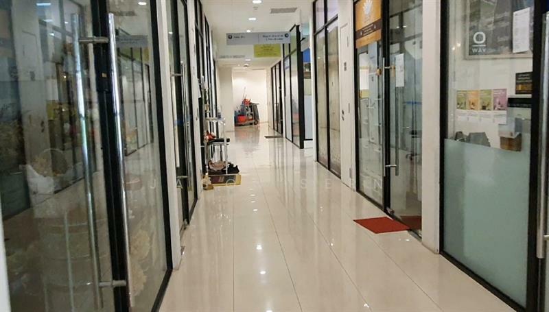 Viva Vista, 3 South Buona Vista Road, 161 sqft, Other Retail For Sale, by Jason Sern, 21128317 - CommercialGuru.com.sg