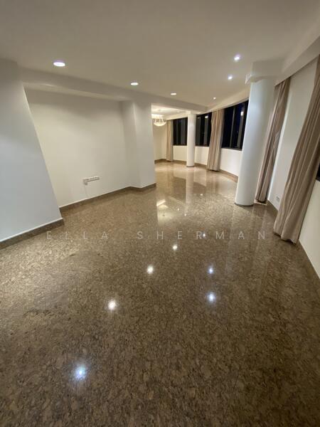 For Rent - Grange 70