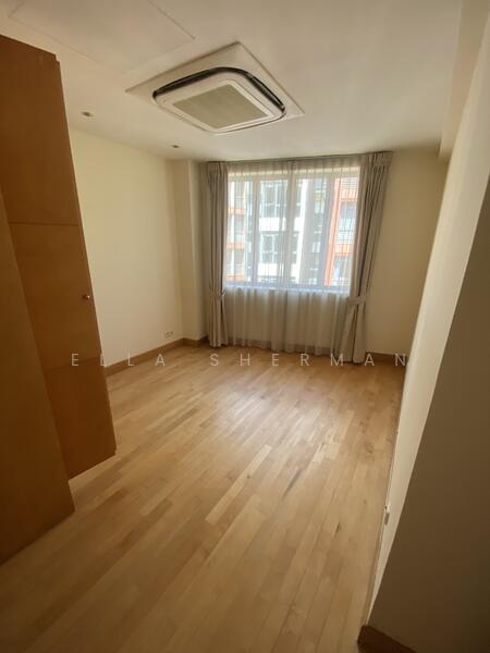 For Rent - Grange 70