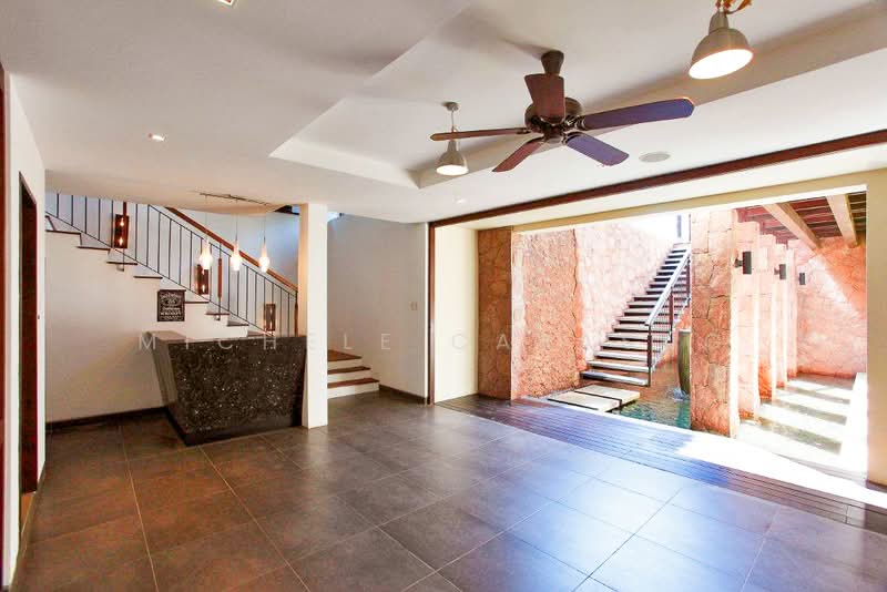 Balinese Villa on Ocean Drive, Ocean Drive, 4 Bedrooms, 8,900 sqft, Bungalow House For Sale, by Michele Cabasug, 21132794 - PropertyGuru.com.sg