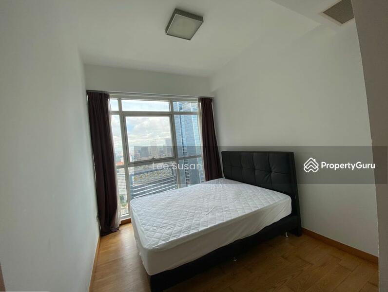 First Common room with Queen Size Bed