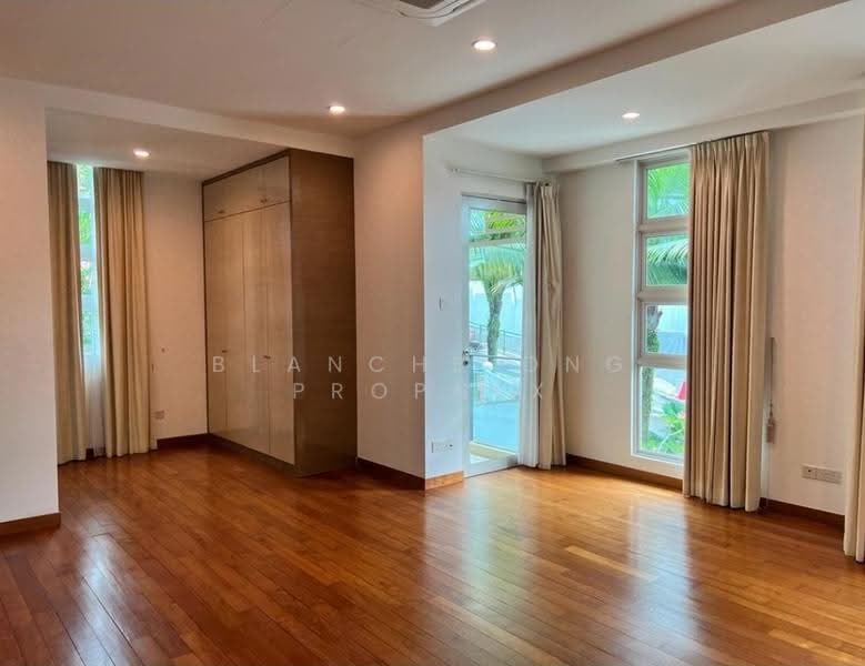 D.10 Namly Cres Semi-D with 9m pool, 267524, Tanglin / Holland / Bukit Timah, 5 Bedrooms, 4,400 sqft, Semi-Detached House For Rent, by Blanche Ong Propnex, 21135967 - PropertyGuru.com.sg