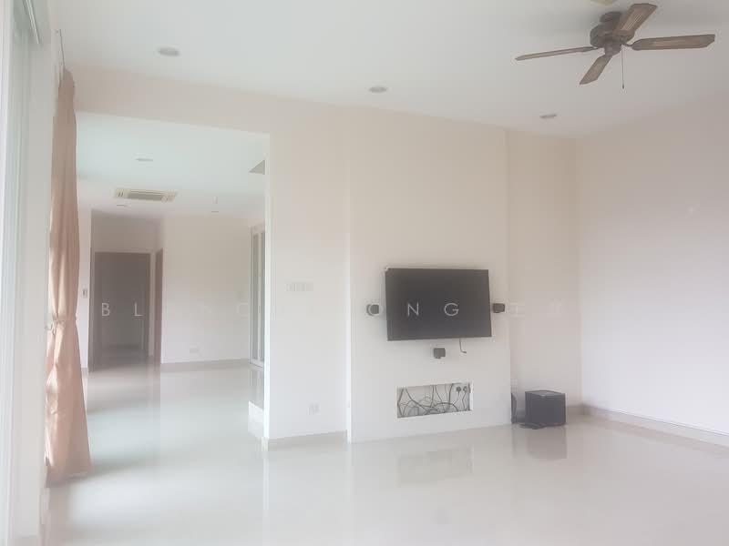 D.10 Namly Cres Semi-D with 9m pool, 267524, 5 Bedrooms, 4,400 sqft, Semi-Detached House For Rent, by Blanche Ong Propnex, 21135967 - PropertyGuru.com.sg