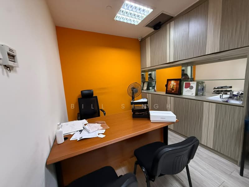 High Street Centre, 1 North Bridge Road, City Hall / Clarke Quay, 646 sqft, Mall Shop For Sale, by Bill Singh, 21136414 - CommercialGuru.com.sg