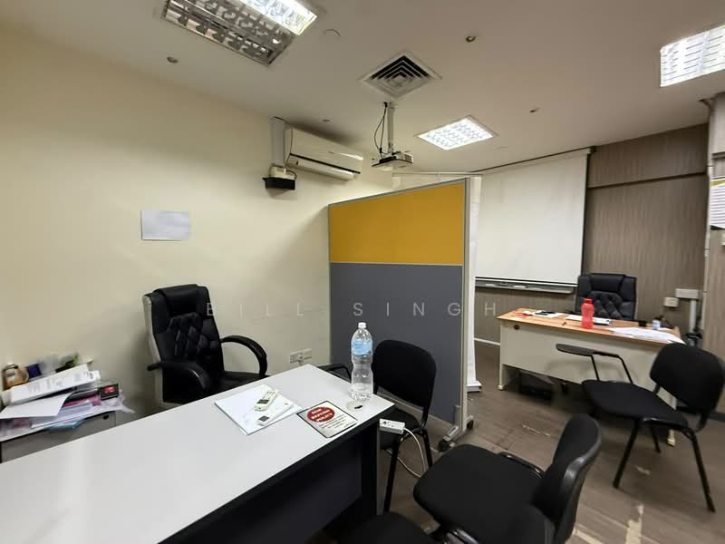High Street Centre, 1 North Bridge Road, City Hall / Clarke Quay, 646 sqft, Mall Shop For Sale, by Bill Singh, 21136414 - CommercialGuru.com.sg