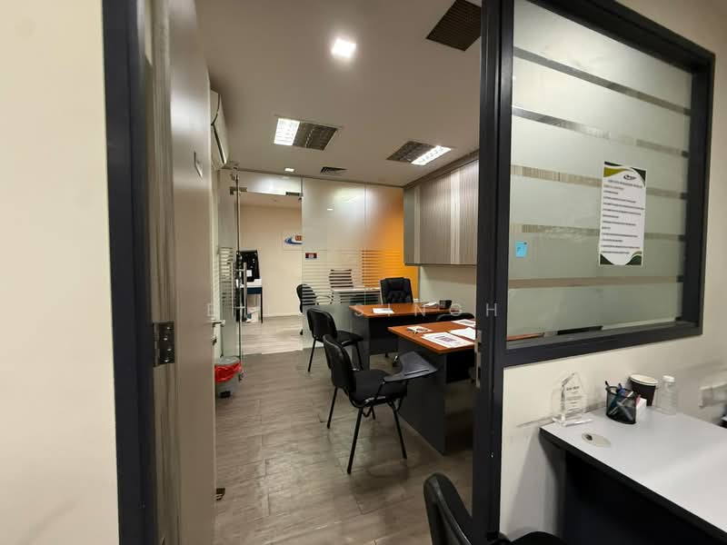 High Street Centre, 1 North Bridge Road, City Hall / Clarke Quay, 646 sqft, Mall Shop For Sale, by Bill Singh, 21136414 - CommercialGuru.com.sg