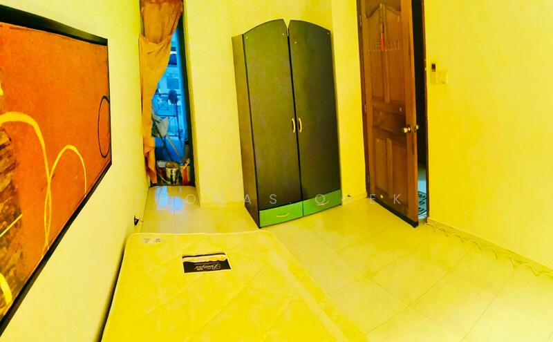 Ever Lodge, 685 Geylang Road, Room Rental, 100 sqft, Apartment For Rent, by Thomas Quek, 21136758 - PropertyGuru.com.sg