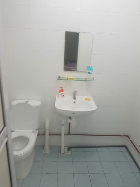 101 Potong Pasir Avenue 1, 101 Potong Pasir Avenue 1, 2 Bedrooms, 797 sqft, HDB Flat For Rent, by Kris Qiu (邱志琴), 21139900 - PropertyGuru.com.sg