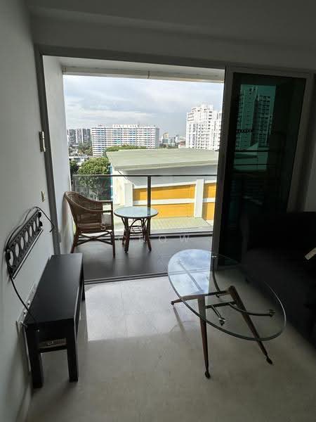 Eight Riversuites, 2 Whampoa East, Balestier / Toa Payoh, 1 Bedroom, 441 sqft, Condominium For Rent, by Samson Chow, 21140661 - Balcony - PropertyGuru.com.sg