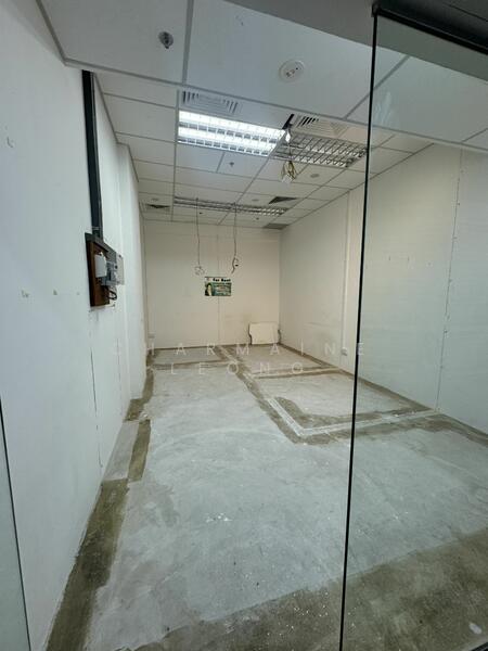Coronation Shopping Plaza, 587 Bukit Timah Road, 269 sqft, Mall Shop For Rent, by Charmaine Leong, 21141856 - CommercialGuru.com.sg