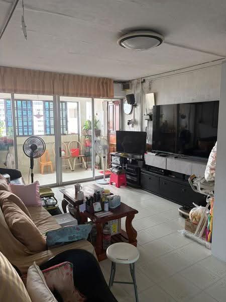 117 Serangoon North Avenue 1, 117 Serangoon North Avenue 1, Hougang / Punggol / Sengkang, Room Rental, 100 sqft, HDB Flat For Rent, by Goh Dorelyn, 21143256 - Living Room - PropertyGuru.com.sg