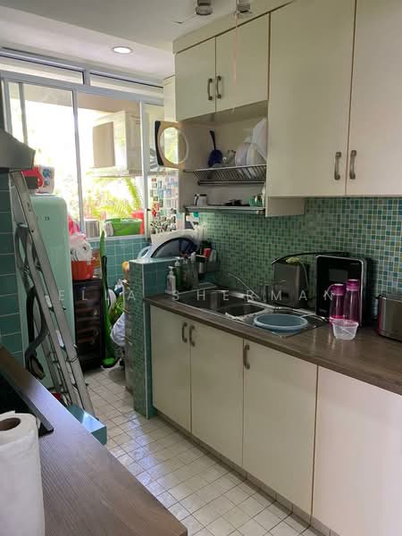 8 Eden Grove, 8 Eden Grove, 3 Bedrooms, 2,403 sqft, Apartment For Rent, by Ella Sherman, 21144763 - PropertyGuru.com.sg
