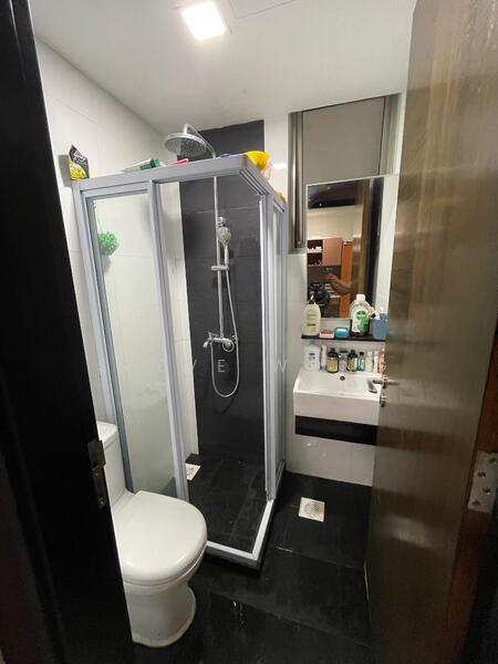 For Rent - Tyrwhitt 139