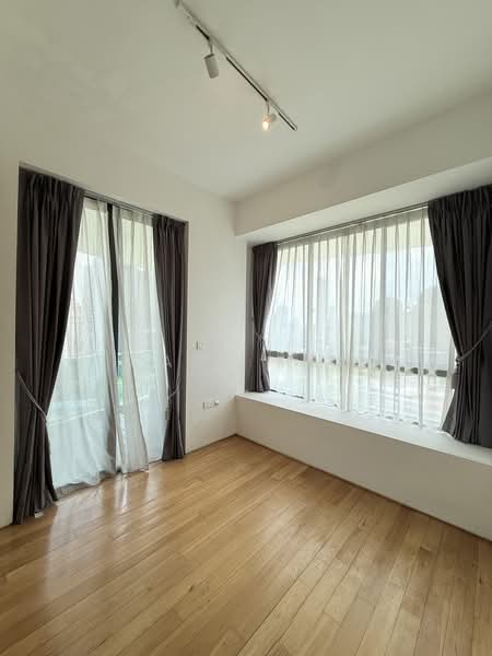 Illuminaire on Devonshire, 65 Devonshire Road, 2 Bedrooms, 721 sqft, Apartment For Rent, by Cass Kho, 21151204 - Master Room - PropertyGuru.com.sg