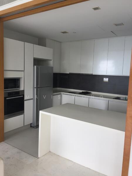 Dry Kitchen with Entertainment Area