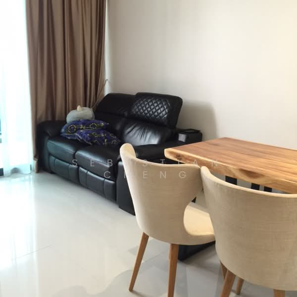 J Gateway, 2 Gateway Drive, 1 Bedroom, 495 sqft, Condominium For Rent, by Sebestian Cheng, 21153721 - PropertyGuru.com.sg