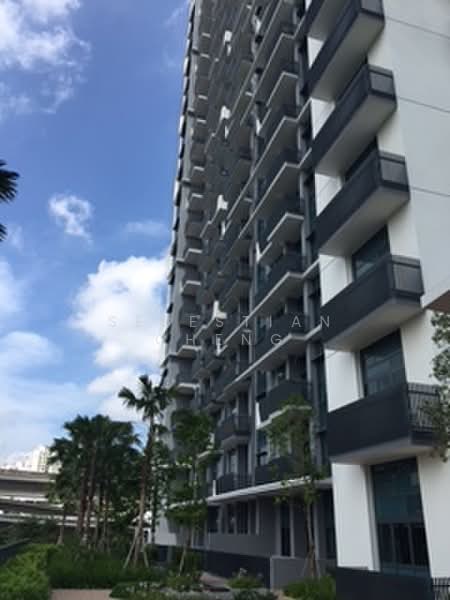 J Gateway, 2 Gateway Drive, 1 Bedroom, 495 sqft, Condominium For Rent, by Sebestian Cheng, 21153721 - PropertyGuru.com.sg