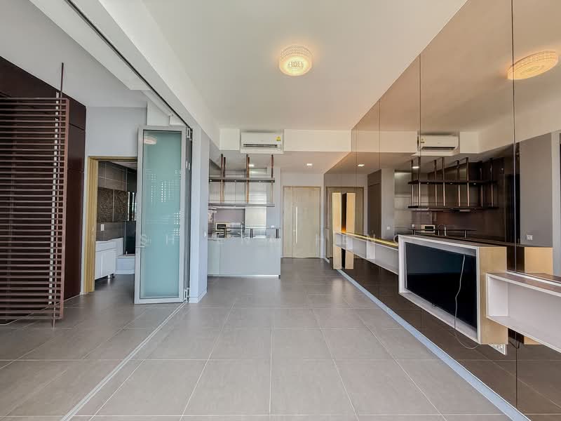 Katong Regency Condominium For Sale at S$ 1,480,000 | PropertyGuru Singapore