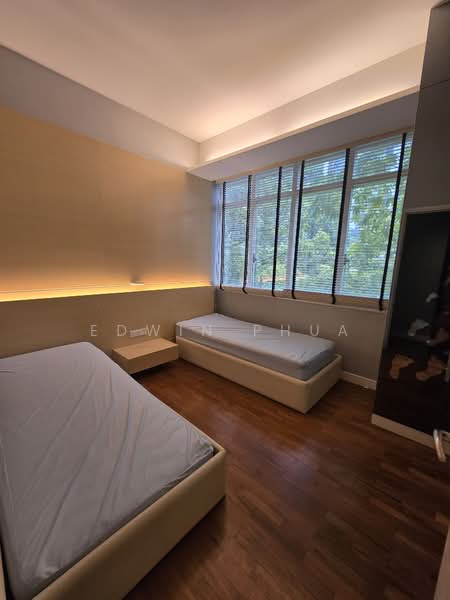 For Sale - Orchard Scotts