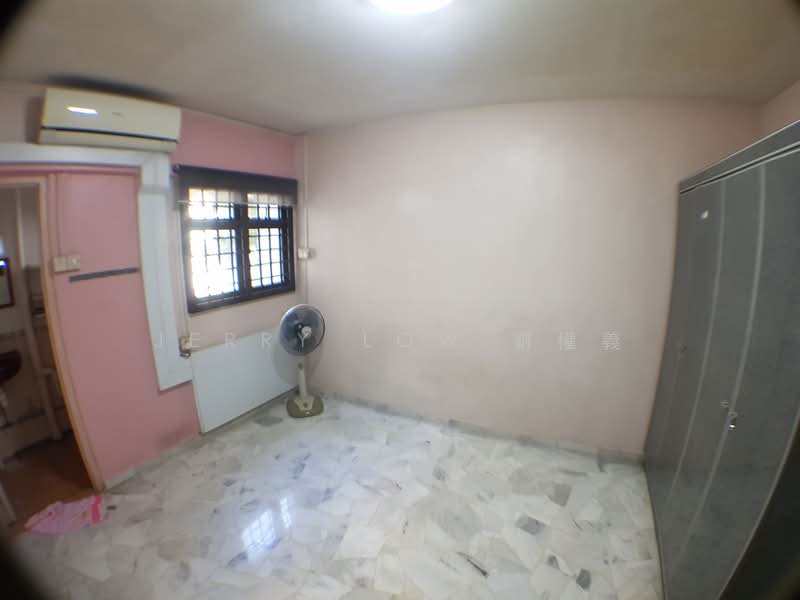 For Rent - 208 Ang Mo Kio Avenue 1